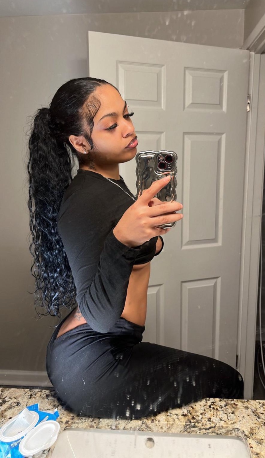 Working 24/7 Incall or outcall available for both session