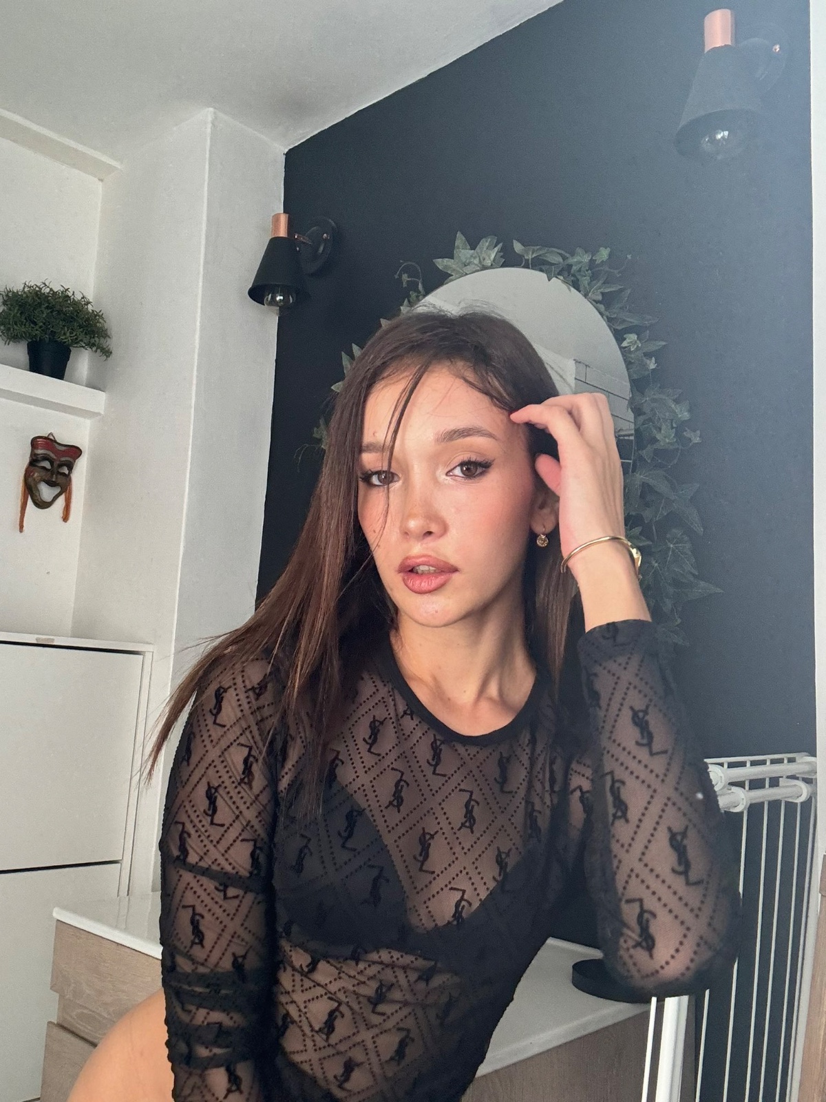 I AM AN ASIAN CALL GIRL THAT WANTS YOU SO DEEP INSIDE OF ME