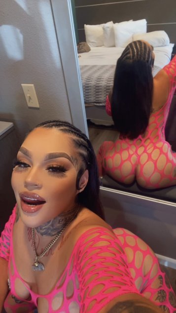 In/outcall Chula Vista (ask about doubles)