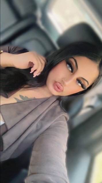 Your Erotic Indian Fantasy Has Arrived To The Silicon Valley ✈️🌃🥂💋