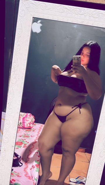 Hola soy Vicky recien yegada para que estés junto 🌹🌹🌹A mi con una r