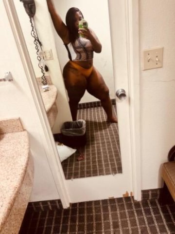 Wet Tight Sweety Pussy Ready to Squirt