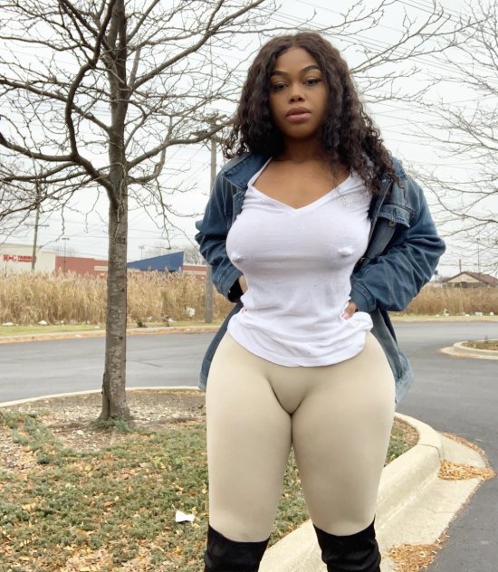 Hi I'm Sandra originally from Washington. Let's have fun