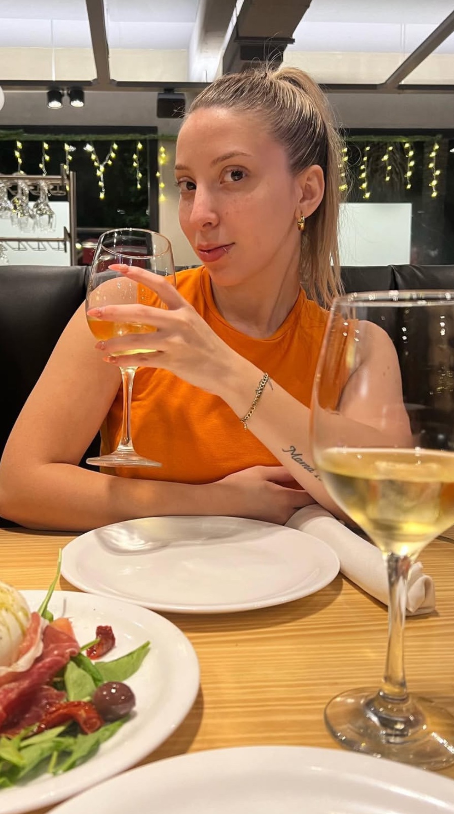 Accept cash✅Wet💦💘 juicy pussy 💘REAL & READY I’m available for real daddy and  SELL DRUG….add me o