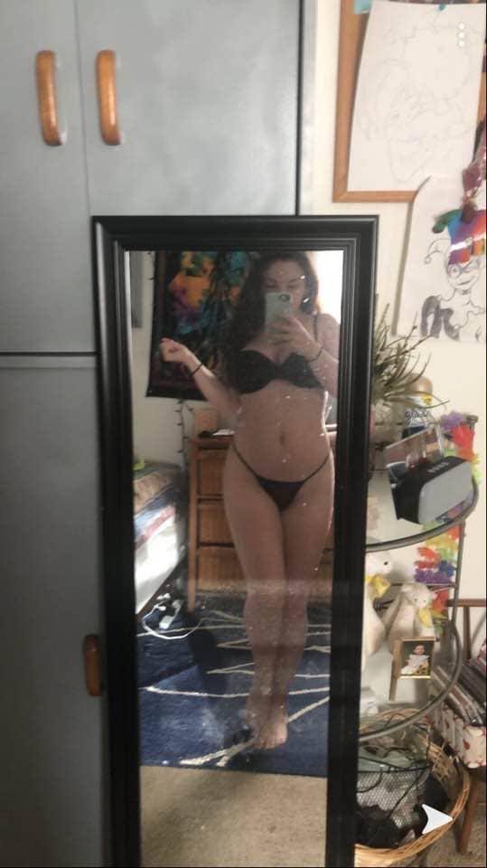 Hi I’m Jessy Kate sweet and polite, juicy👅l do things the way you will love it HMU  🤙🏻