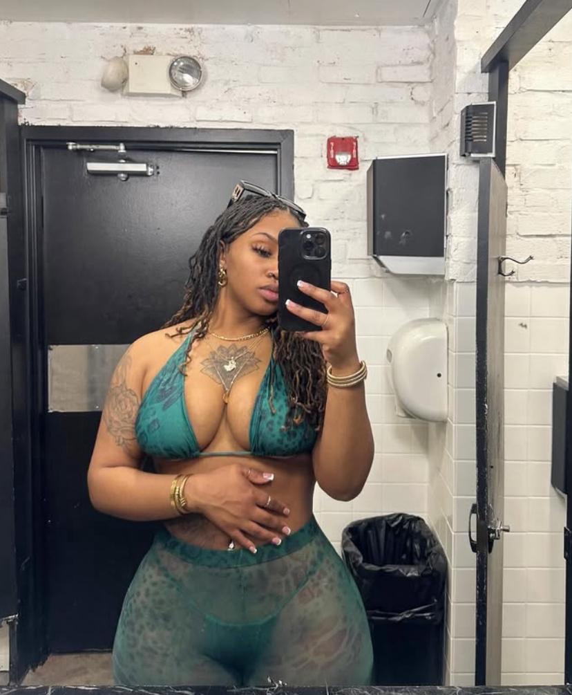 Available for fun hookups