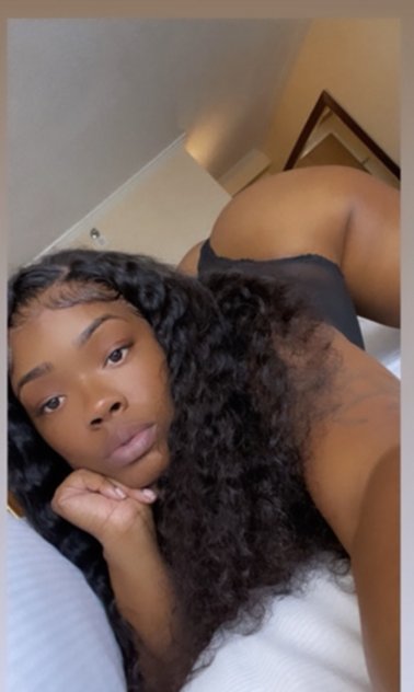 CALIFORNIA BOMBSHELL