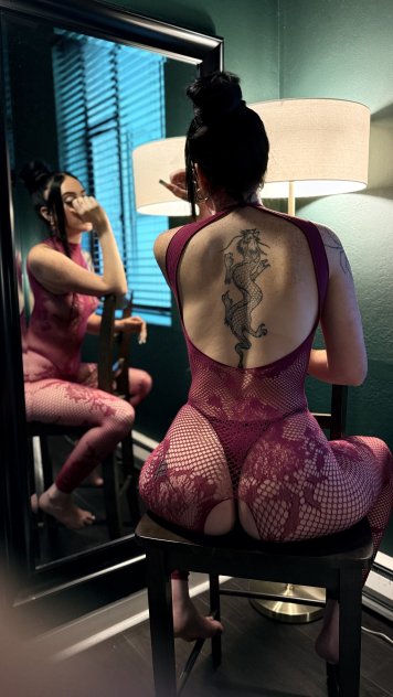 Seattle’s Favorite Bad Weather Cure 💁🏻‍♀️ Hailey 💦 206-999-8794