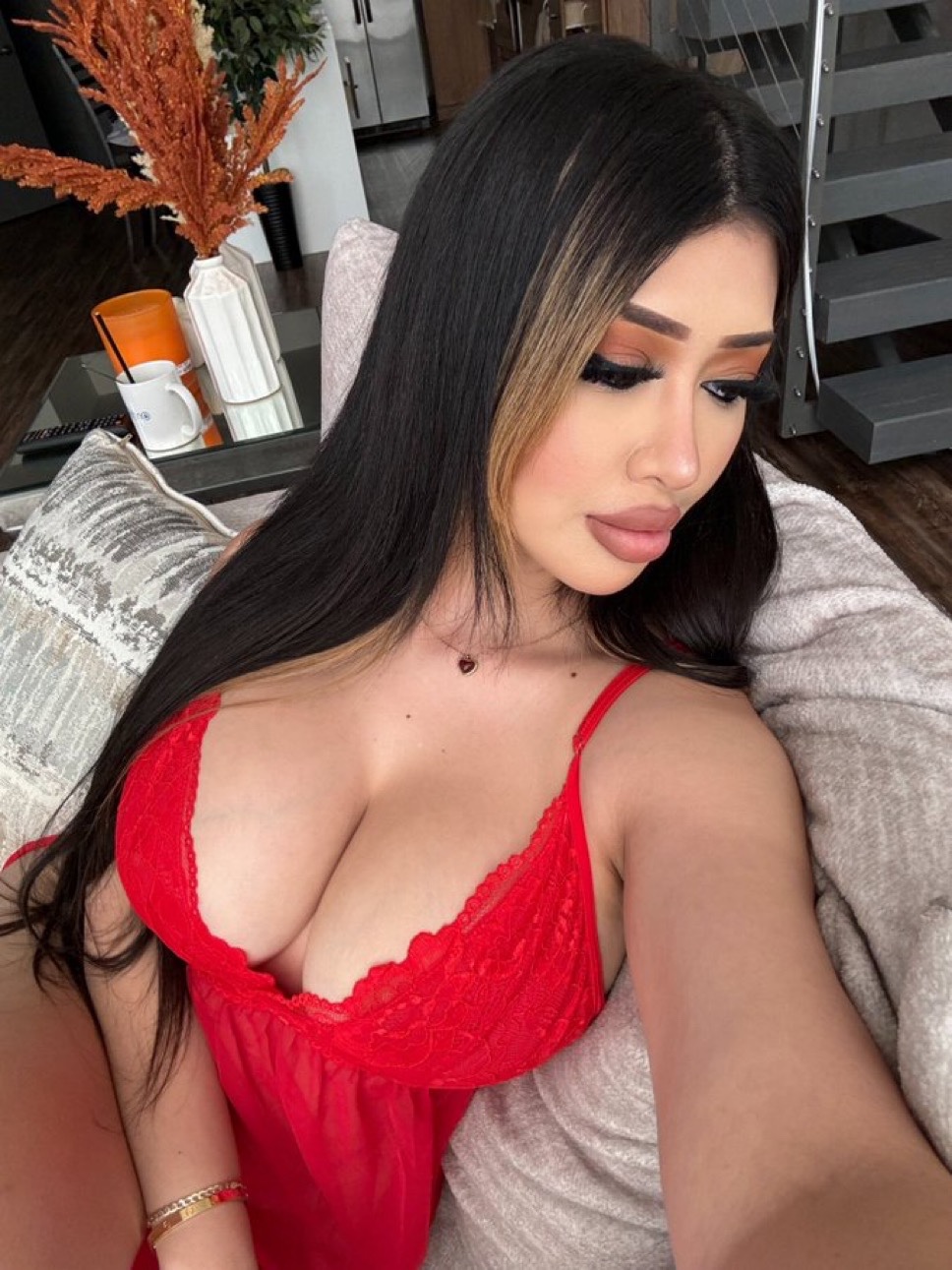 I'M AVAILABLE ALWAYS💘I BET YOU WANNA TASTE ME