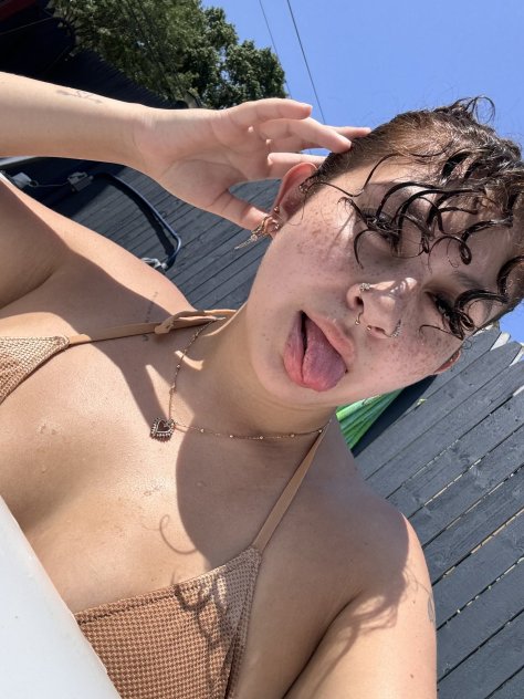 Available for sex and I sell content