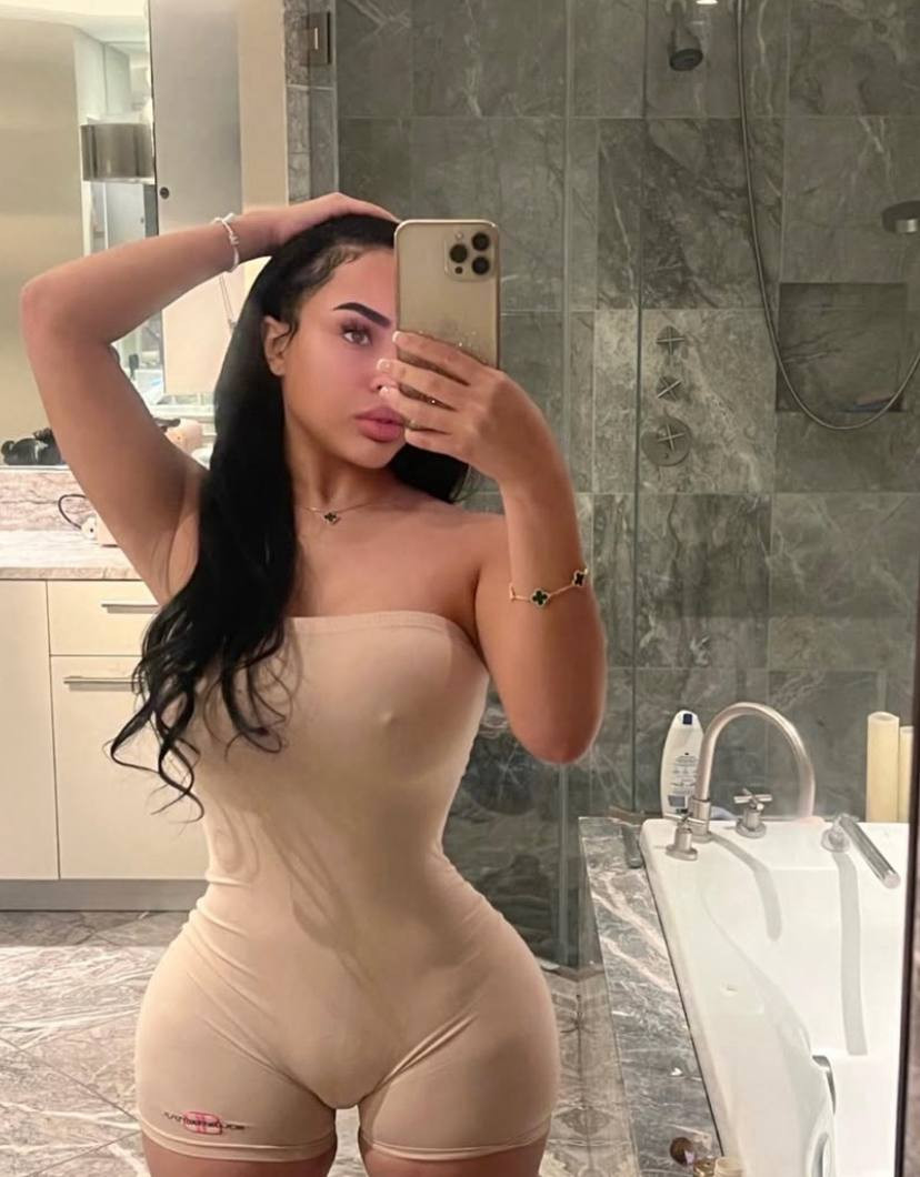 I'M AVAILABLE ANY TIME 🍓, I GIVE ALL STYLES AND 🍭I WILL YOU MAKE FEEL GOOD 🍑🍆