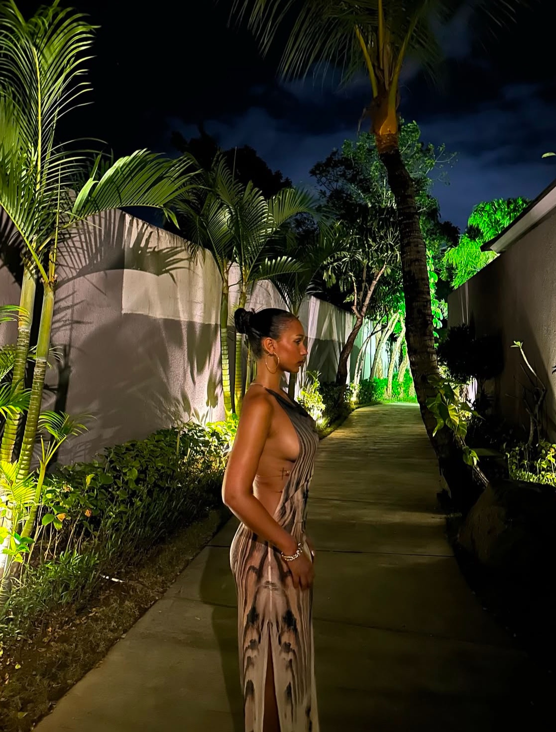 i offer anal,Oral,nude massage,Bareback,sex duties,deepthroat,and blow job👙🤎🤭🤤💞