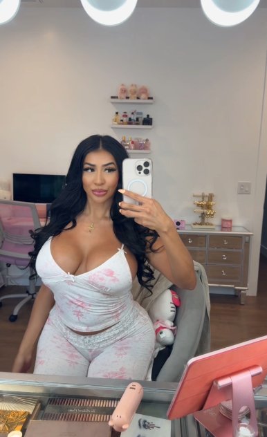 REALLY SEXY & REALLY REAL