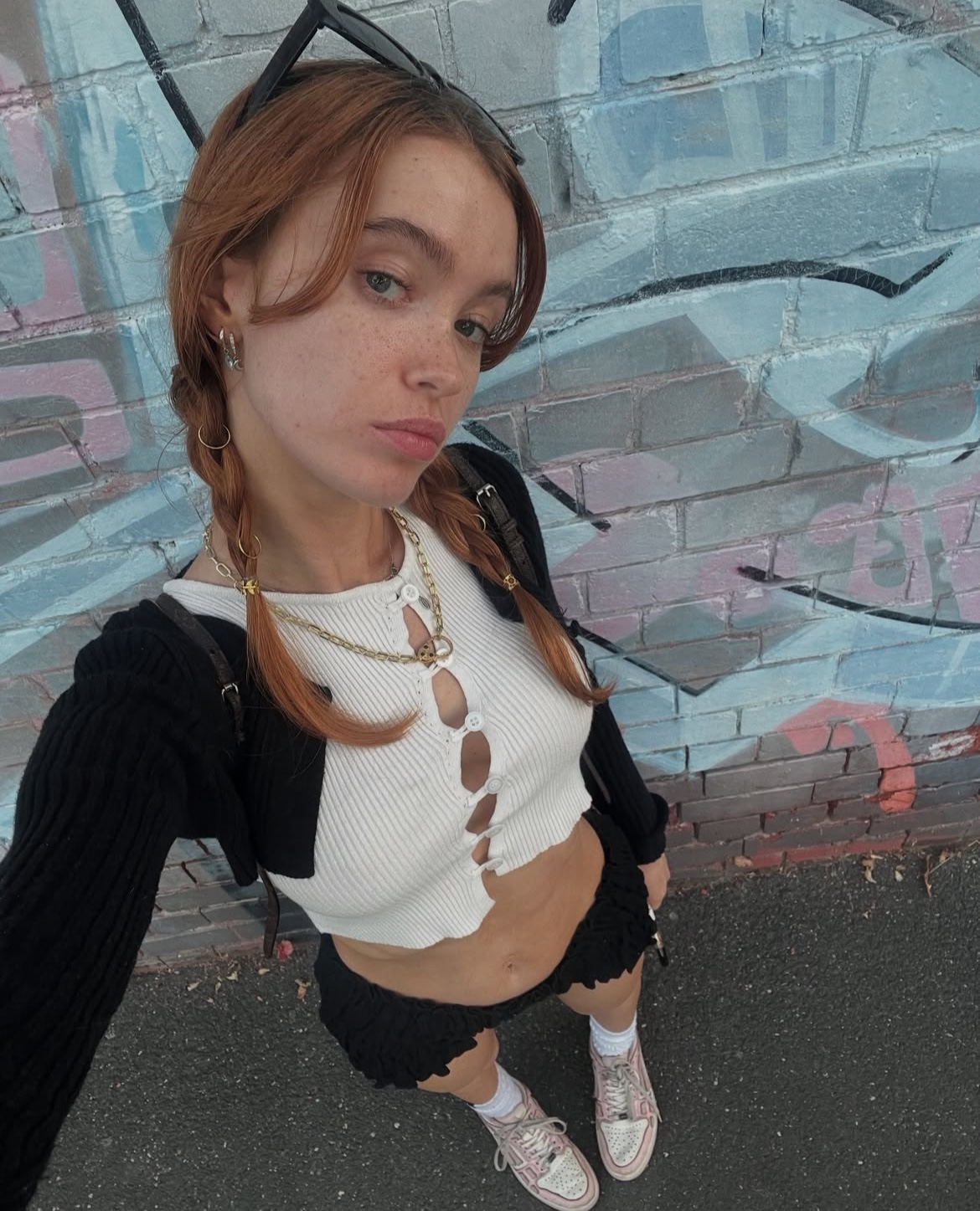 Down to fuck/party favors 💨🚬