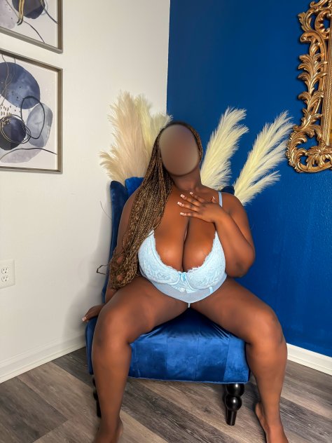 Alluring Presence for Passionate Moments and Deep Desire