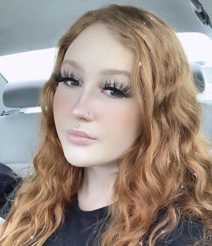 MY WET 💦👅 IS READY TO TAKE IN SOME GOOD HARD COCK THAT WANT SOME JUICES