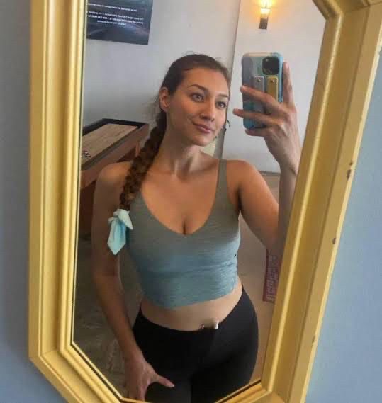 Hardcore,best fuck ,69, Bare back,Doggy, Dick massage and every other fantasy you may like