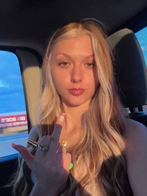 Hunni I'm available, let's link and spend some good time together