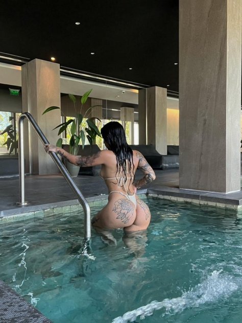 I’m available hookup fun,I sell content sexting chat 💯