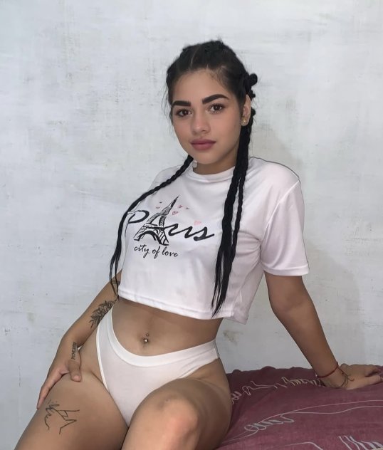 I’m down to fuck💦 and I sell some contents 🍑🍒