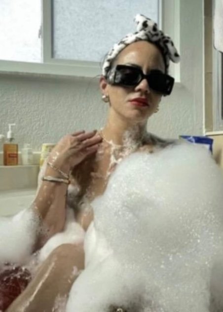 Hot Latina in Downtown