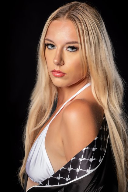 Slim blonde 💕tight little body, fetish-friendly, upscale & discrete