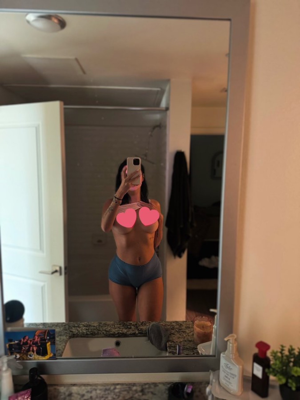 🥰I’m available for both incall❤️🥂💋 and outcall🥂💋❤️ services 💋🥂❤️