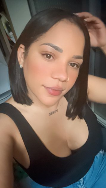 Hola me llamo Karen soy muy sexi ven para complacerte en todo 💦💦💦