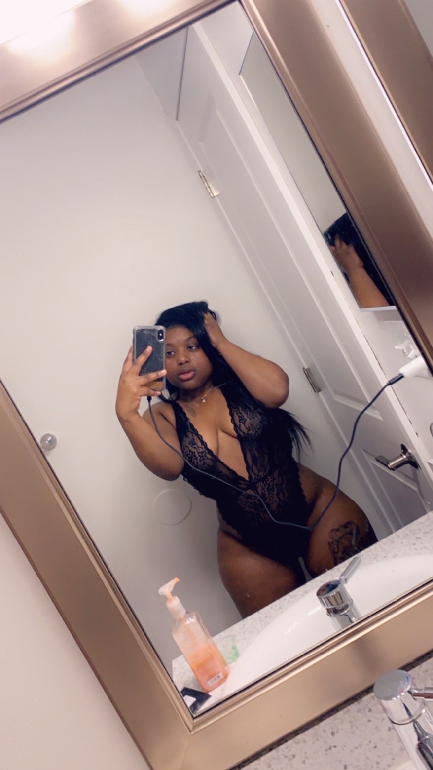 Hardcore,best fuck ,69, Bare back,Doggy, Dick massage and every other fantasy you may like🥰