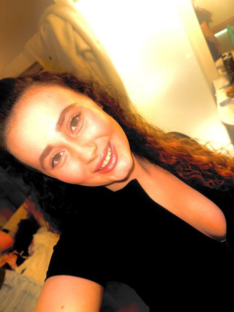 I’m available to spice your day up 😋👅 both incall 🍆🍑and outcall😘