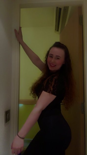 I’m available to spice your day up 😋👅 both incall 🍆🍑and outcall😘