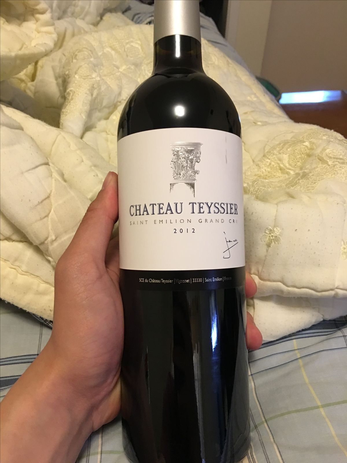 Choke me like you own me 🎯🍾🕯