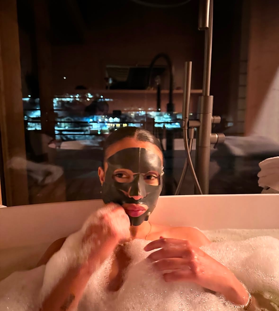 i offer anal,Oral,nude massage,Bareback,sex duties,deepthroat,and blow job👙🤎🤭🤤💞