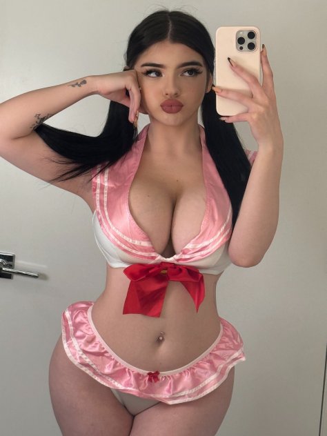 I’m available for both Incall and outcall service