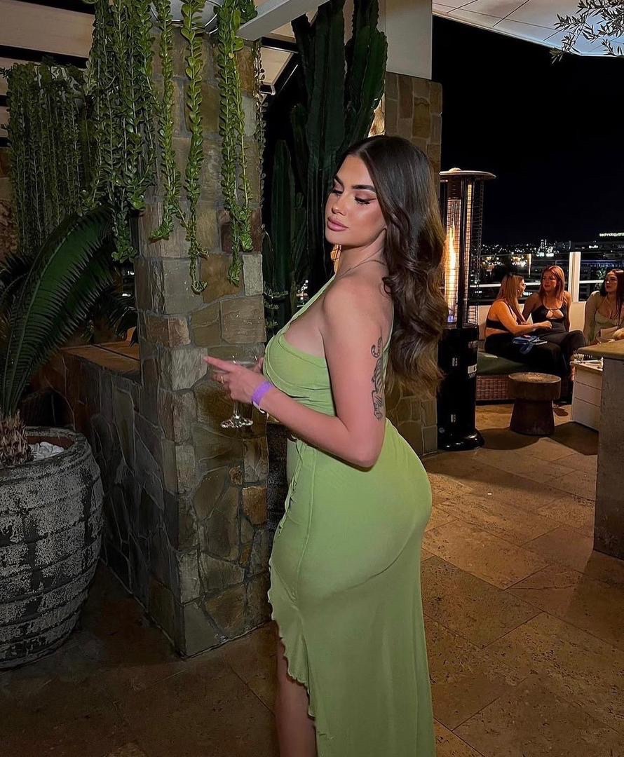 I’m Available for both incall and outcall escort service 🤟♥️text me on (786) 694-1874