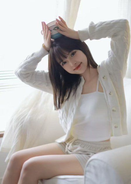 Great Asian And Latina working! Great personality, Great service !