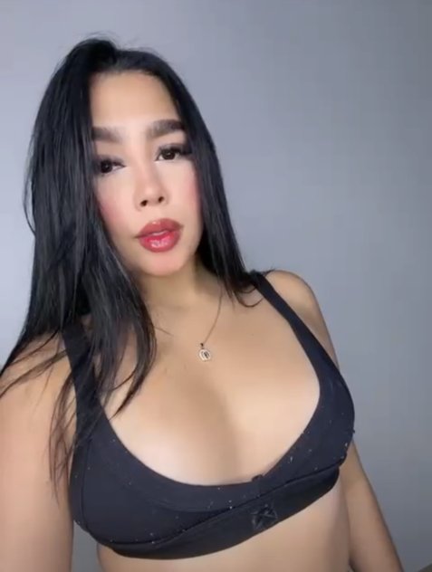 "Hot, daring and ready to meet you."