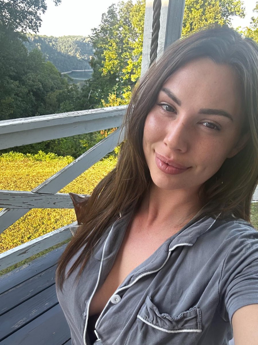 FULL SERVICE MASSAGE