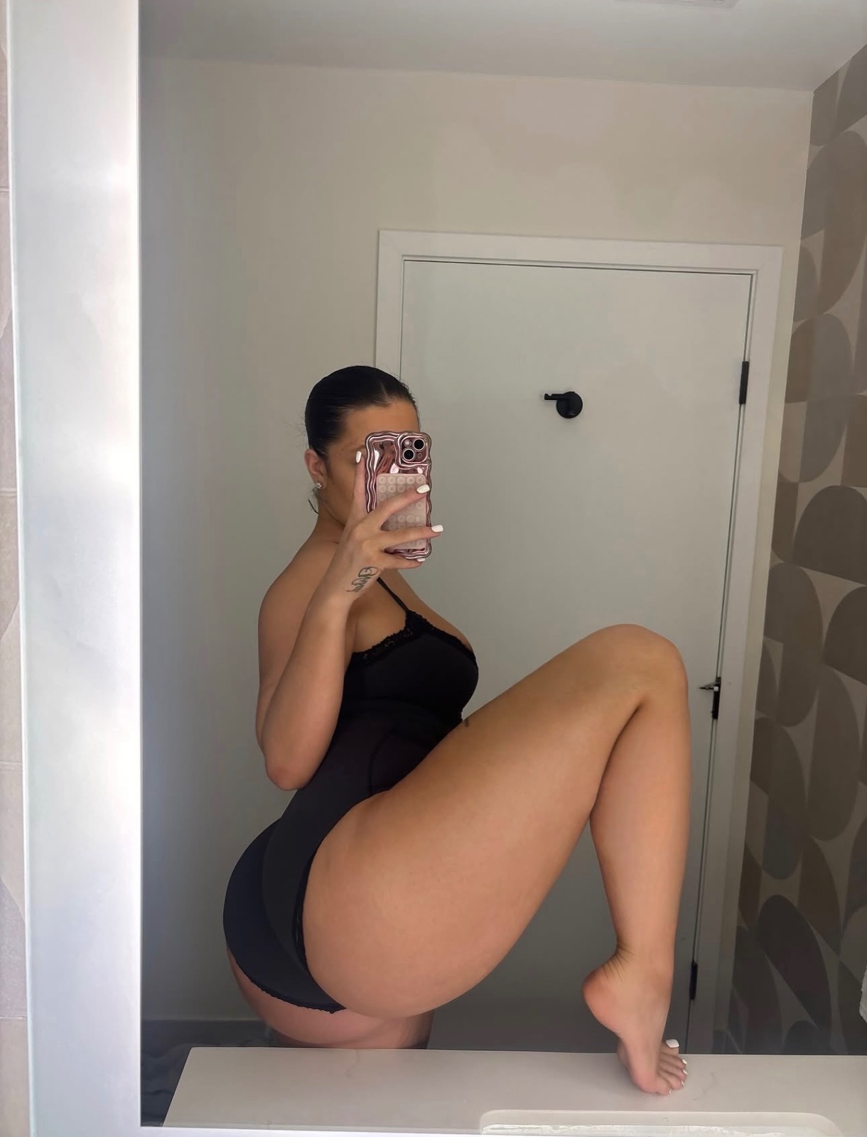🍆🍑AVAILABLE TO HOOK UP ANYTIME 24HRS ACTIVE 💦🍑