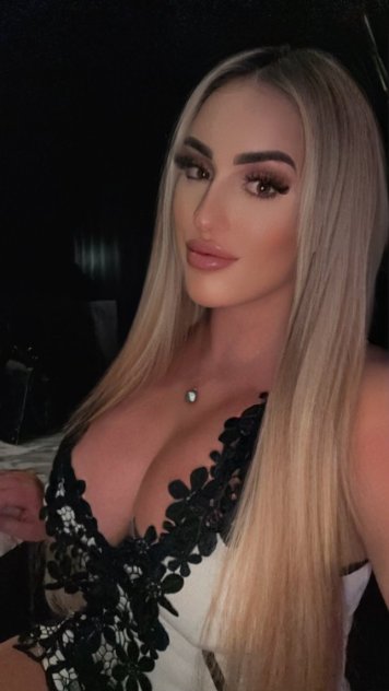 Blonde Barbie.. Available NOW!!