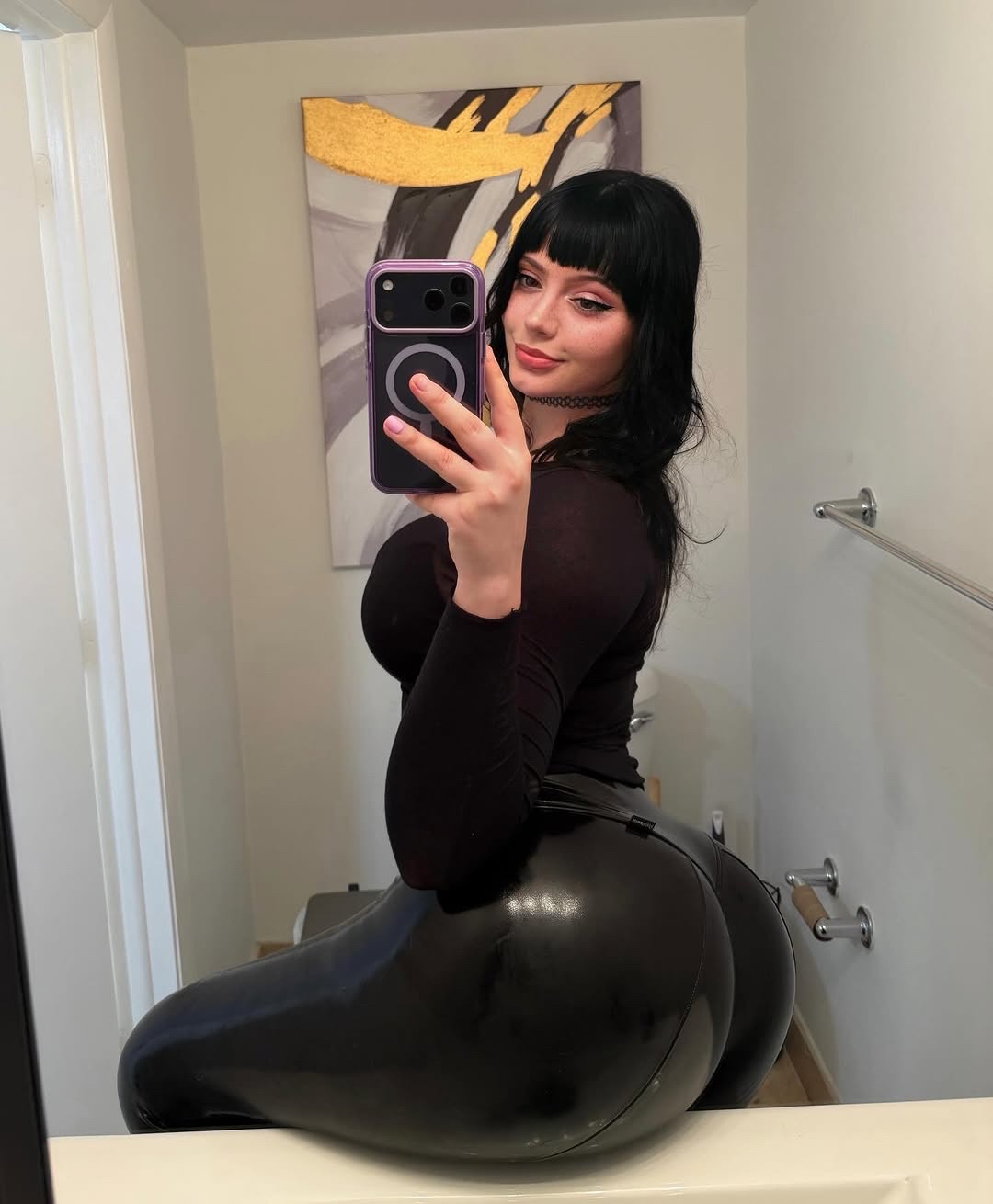 I’m a❤️professional 💯sexworker 👅hit me up if you’re  down to have fun💯🥰