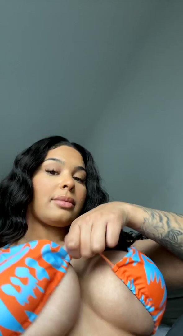 Pretty••••wet girl💕🍆safe skilled