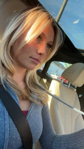 I’m available for both incall or outcall plus FaceTimeshow