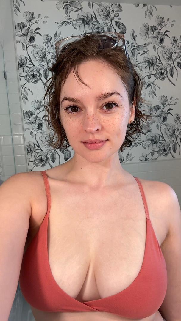 I’m ready to help you get hard 🍆🍆and explore new pleasures… Text/ WhatsApp: 2709350532 Telegram: @