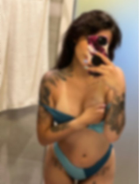 Sweet💦🦋💦🦋in🦋🌺🌈🦋🌺🌈the🌺🦋💦middle🦋🦋