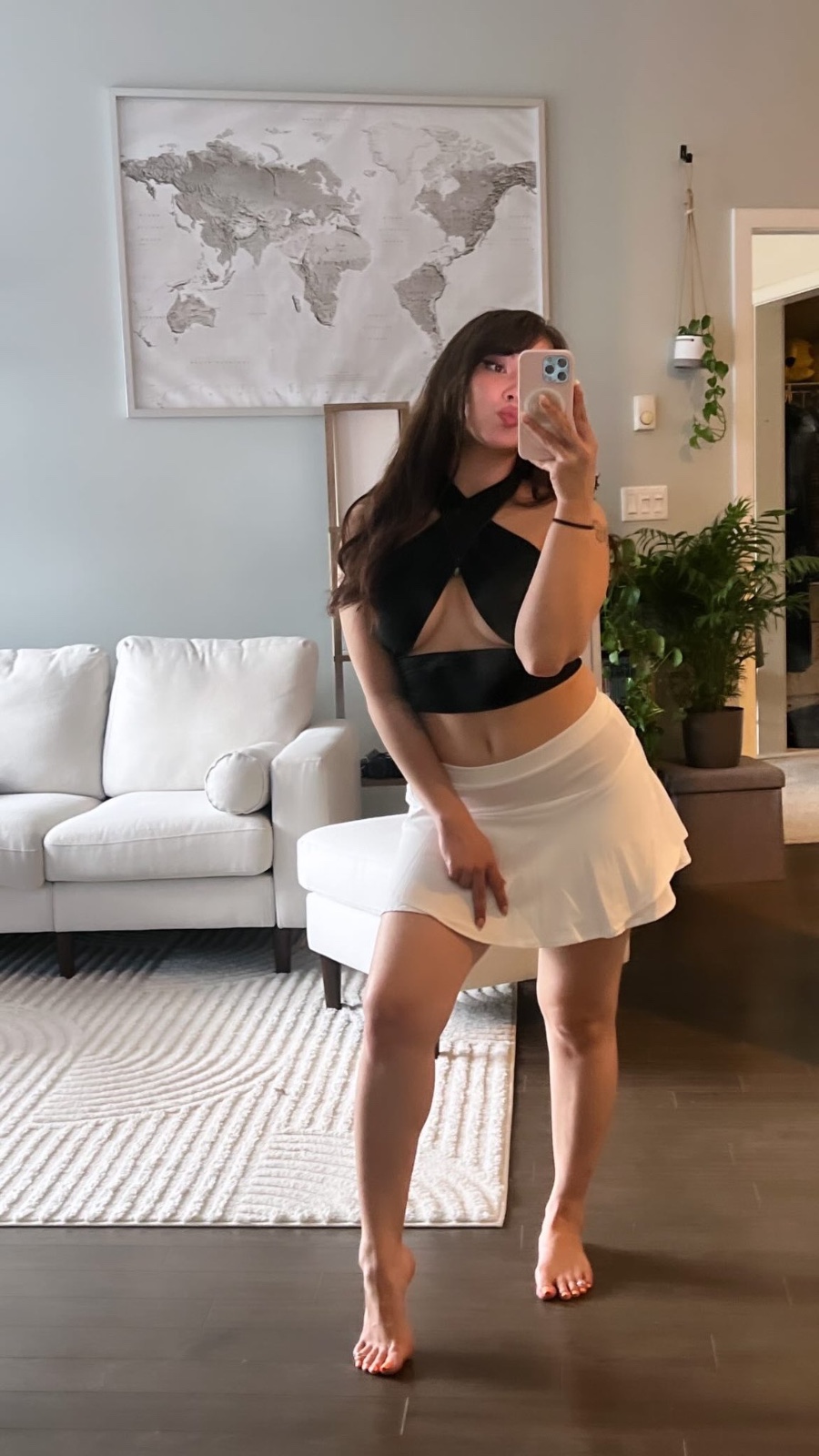 I am Sophie ,really sweet and polite😊💋HMU on  Hotline: +1 832-930-9358