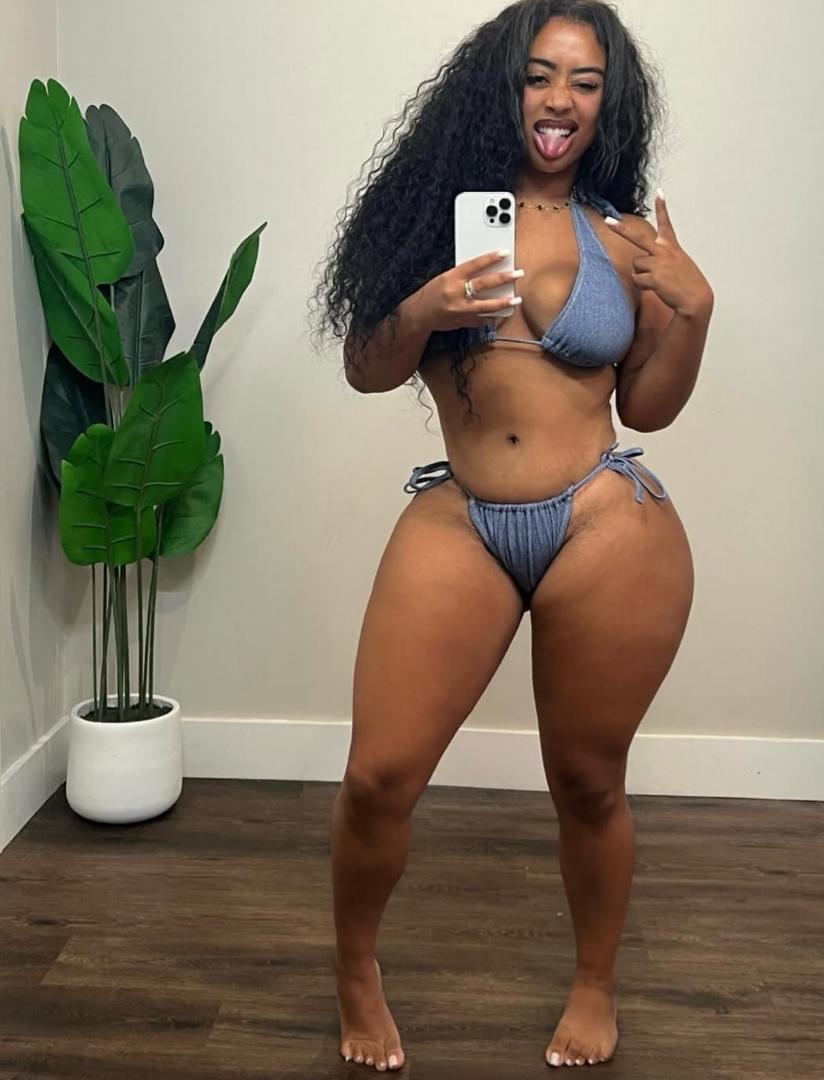 I'm available 24/7 incall/outcall and car sex🍑💦