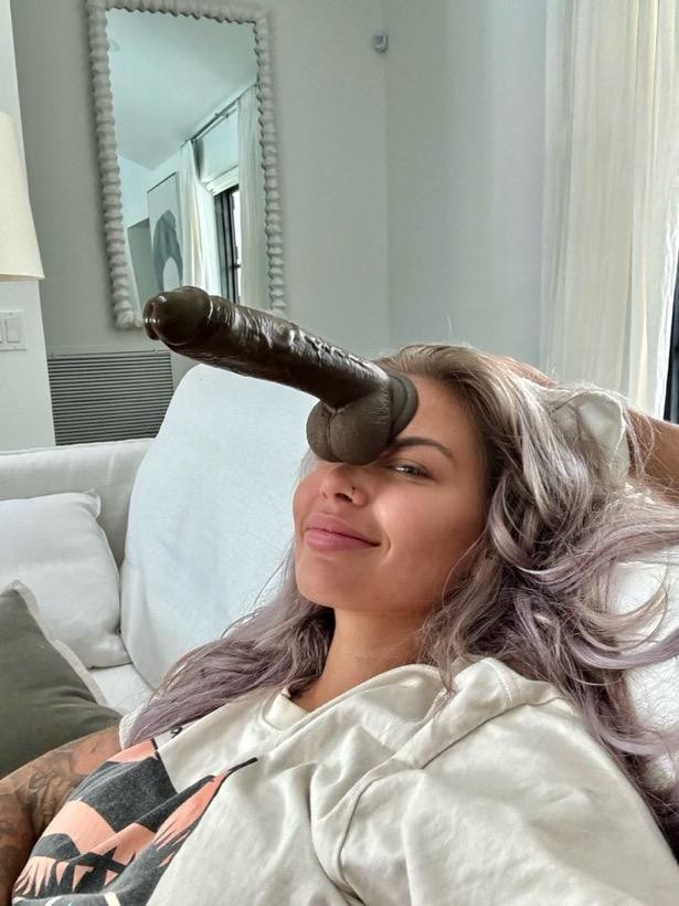 I’m Anna, Come and let me give you a sweet treat 💦🥵🍆