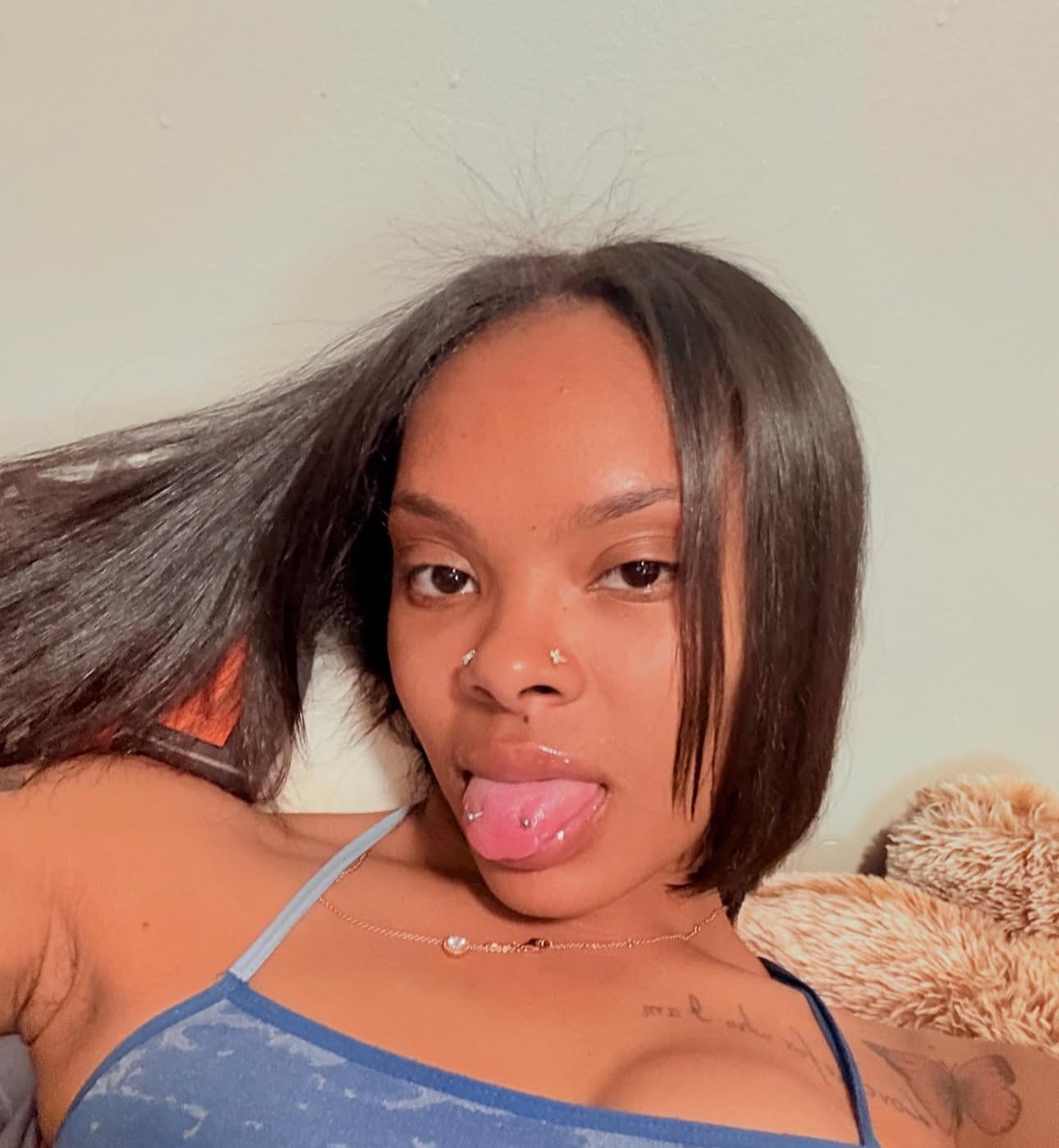 CLEAN,100% LEGIT AND UPSCALE BEAUTY AVAILABLE FOR HOOK UP INCALL & OUTCALLS FUN HIT ME UP ANYTIME!