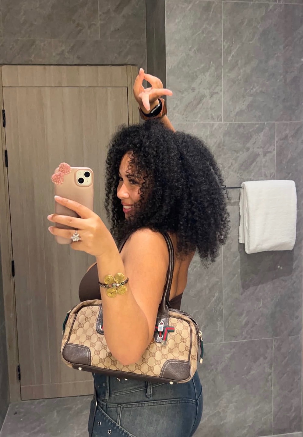 Flirty personality, Clean Intentions